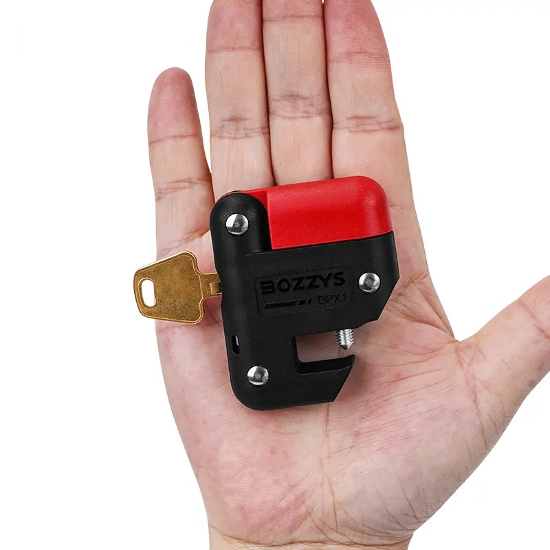 Блокиратор миниатюрных автоматов со встроенным замком DPX1 Блокиратор миниатюрных автоматов со встроенным замком DPX1